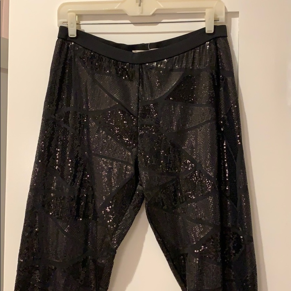 Black sequined patchwork pants - Picture 2 of 4